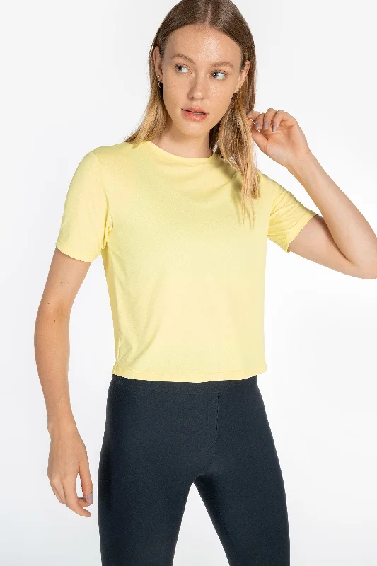 Comfy Slim Cropped T-Shirt Basic T-Shirt Crew Neck Short Sleeve