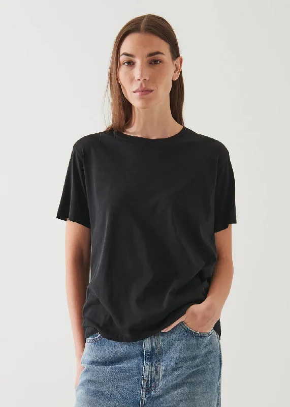 Boyfriend Fit Crew T-Shirt Welt Pockets Slit Pockets