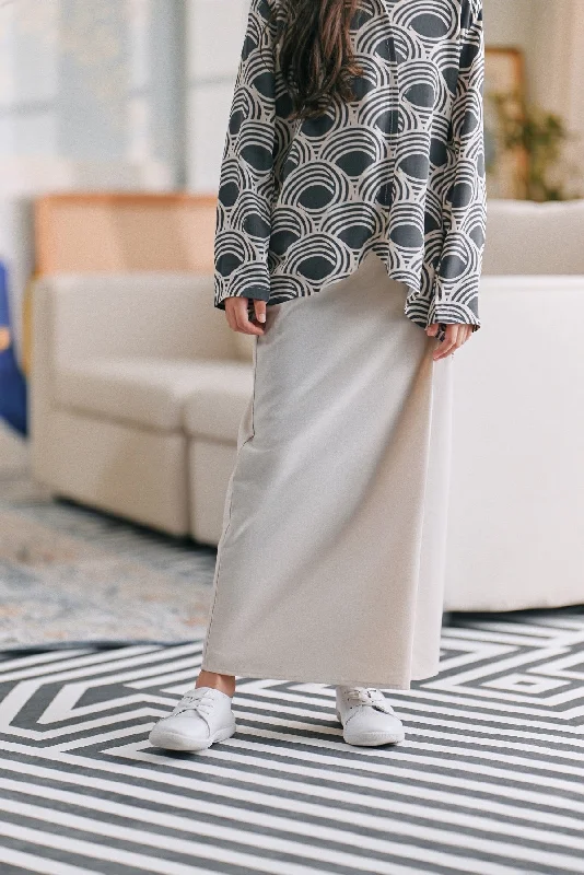The Caya Bintang Folded Skirt - Champagne chiffon skirt delicate