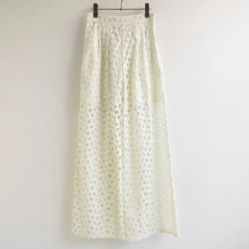 SALE 60%OFF ! <br/>【ERIKOKATORI/エリコカトリ】<br>cutwork pants <br>EK6-2-2 Chic Black Leggings