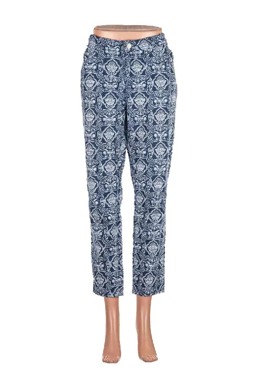 C. Wonder Pants Fashionable Jogger Pants