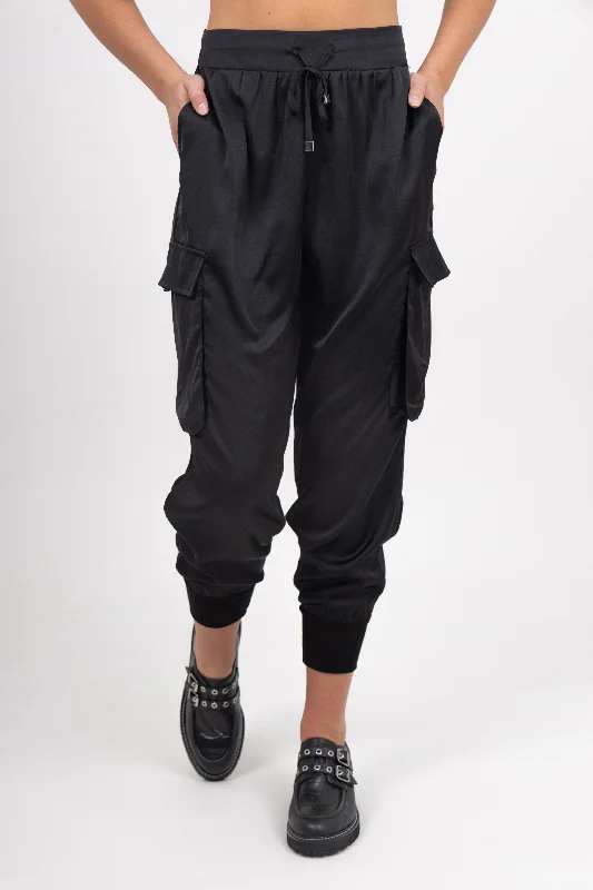 STAPLE PANT EBONY Comfortable Pleated Pants