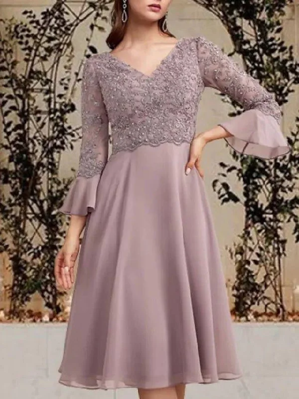 A-Line Mother of the Bride Dress Plus Size Elegant V Neck Knee Length Chiffon Lace 3/4 Length Sleeve with Beading Appliques A-Line Mother of the Bride Dress Plus Size Elegant V Neck Knee Length Chiffon Lace 3/4 Length Sleeve with Beading Appliques