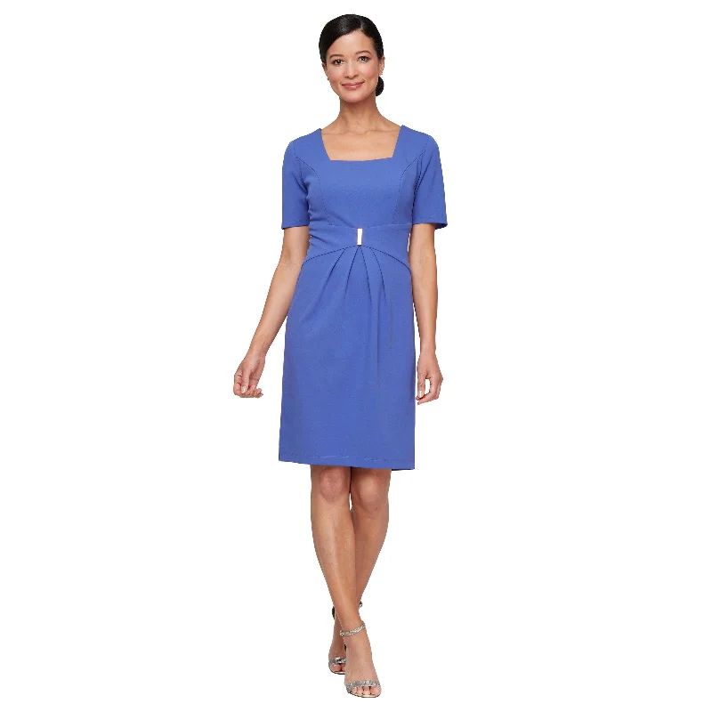 SL Fashions 9137261 Short Mother of the Bride Cocktail Dress