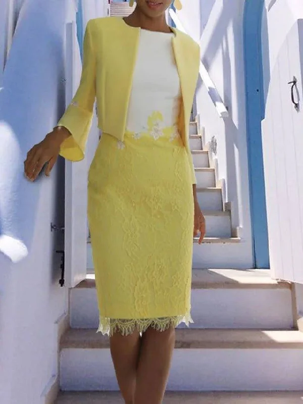 Two Piece Sheath / Column Mother of the Bride Dress Elegant Wrap Included Jewel Neck Knee Length Chiffon Lace Short Sleeve with Appliques Color Block Two Piece Sheath / Column Mother of the Bride Dress Elegant Wrap Included Jewel Neck Knee Length Chiffon Lace Short Sleeve with Appliques Color Block