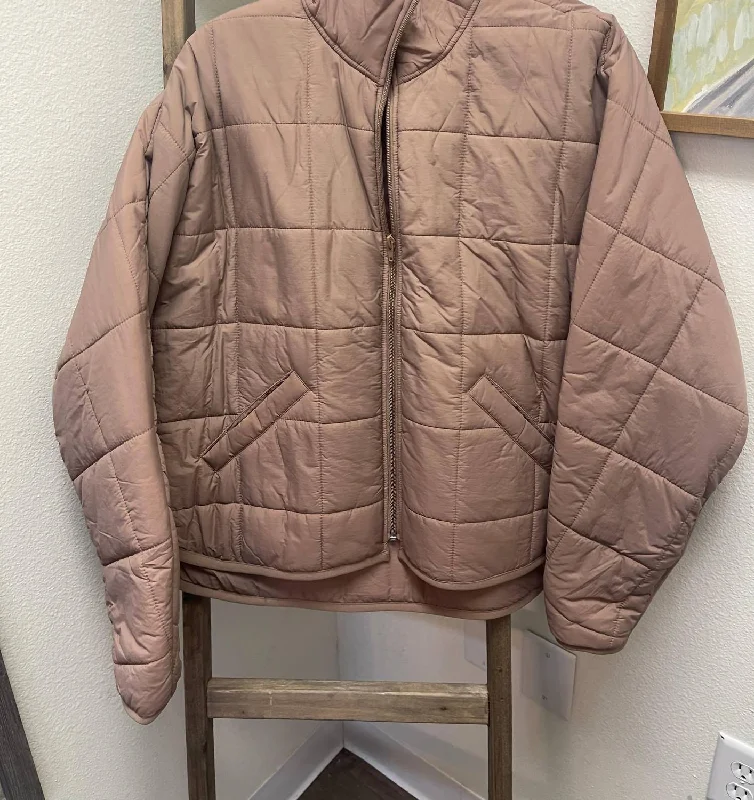 Haley Quilted Puffer Jacket In Mocha