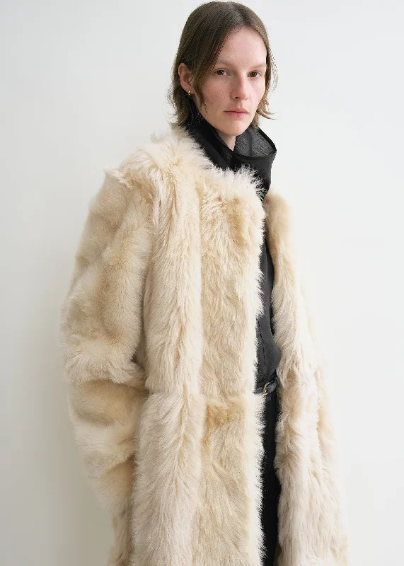 Silky shearling coat eggnog