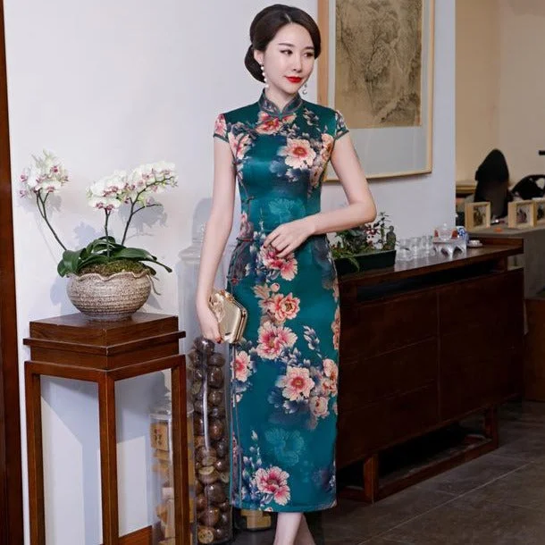 Mandarin Collar Silk Blend Traditional Cheongsam Retro Floral Chinese Dress