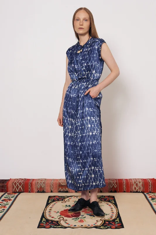 Silk Charmeuse Diamond New Blue Zaire Midi Dress