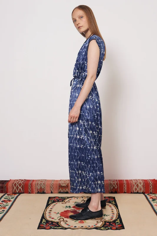 Silk Charmeuse Diamond New Blue Zaire Midi Dress