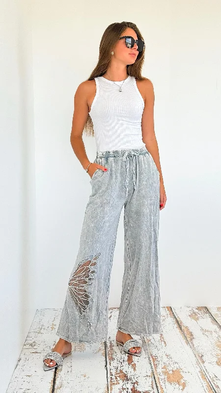 Mineral Wash Butterfly Wide Pant - Silver Grey