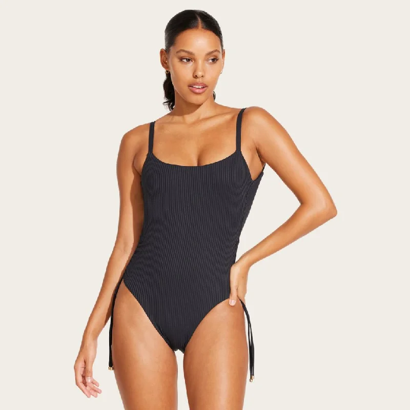 Gemma One Piece (Black)