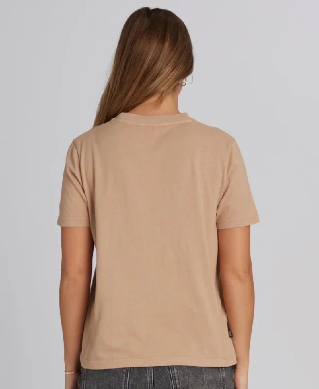 Essential T Shirt | Pyramid Sands Brown