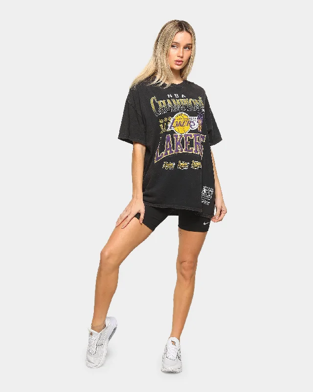 Mitchell & Ness Lakers Vintage Champs Short-Sleeve T-Shirt Black