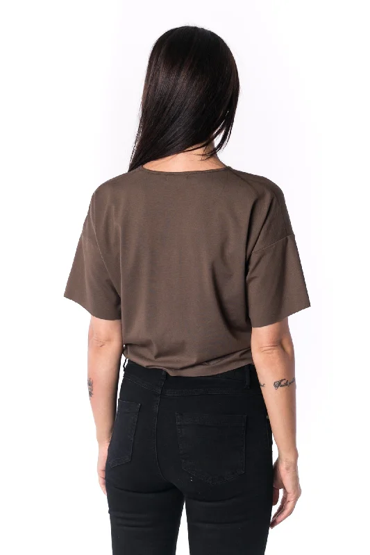 TheG Woman Panelled Oversize Crop V-Neck Tee 17 // firgreen